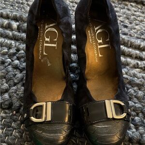 AGL Attilio Giusti Leombruni Black Nubuck Leather Heels Size Euro 36.5
